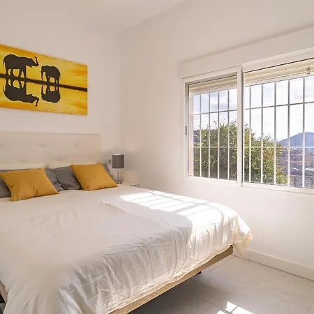 1 Bedroom Gorgeous In *